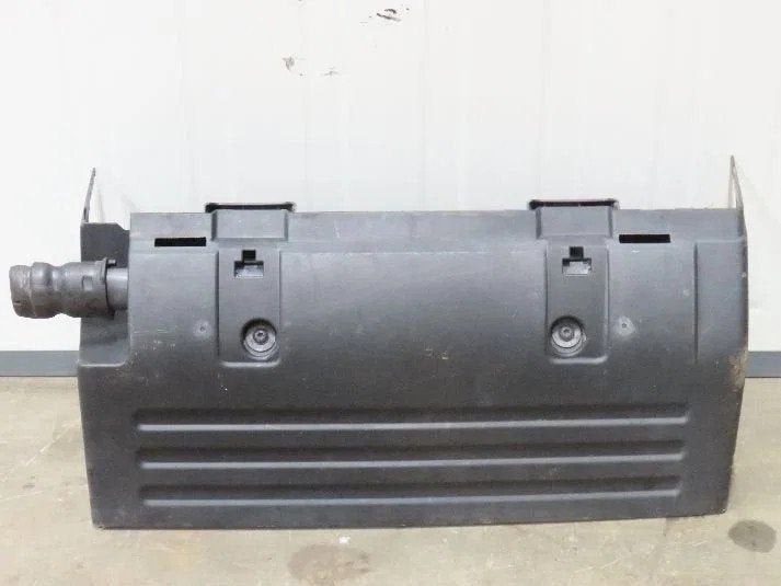 Volvo Body & Chassis Parts Spatbord achter Li. voor Volvo, Ophalen, Gebruikt, Volvo, Carrosserie en Plaatwerk