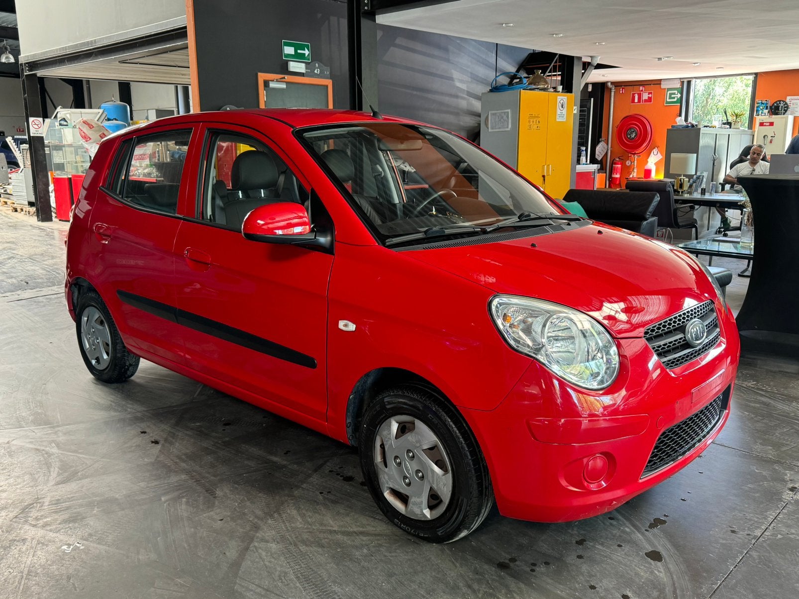 KIA PICANTO, Auto's, Kia, Voorwielaandrijving, Stof, Zwart, USB