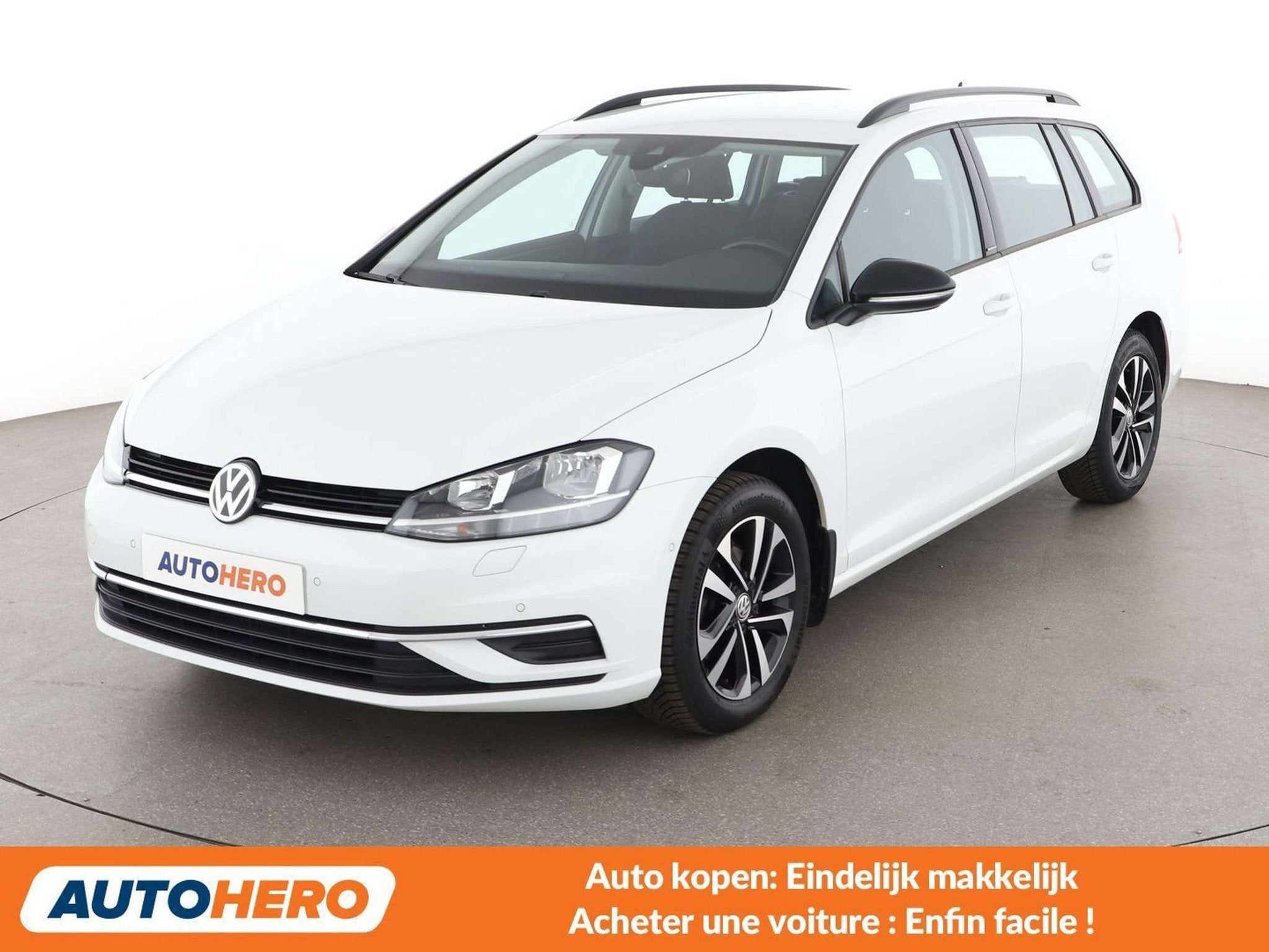 Volkswagen Golf 1.0 TSI IQ.DRIVE, Autos, Interruption de démarrage, Euro 6, 5 portes, Tissu
