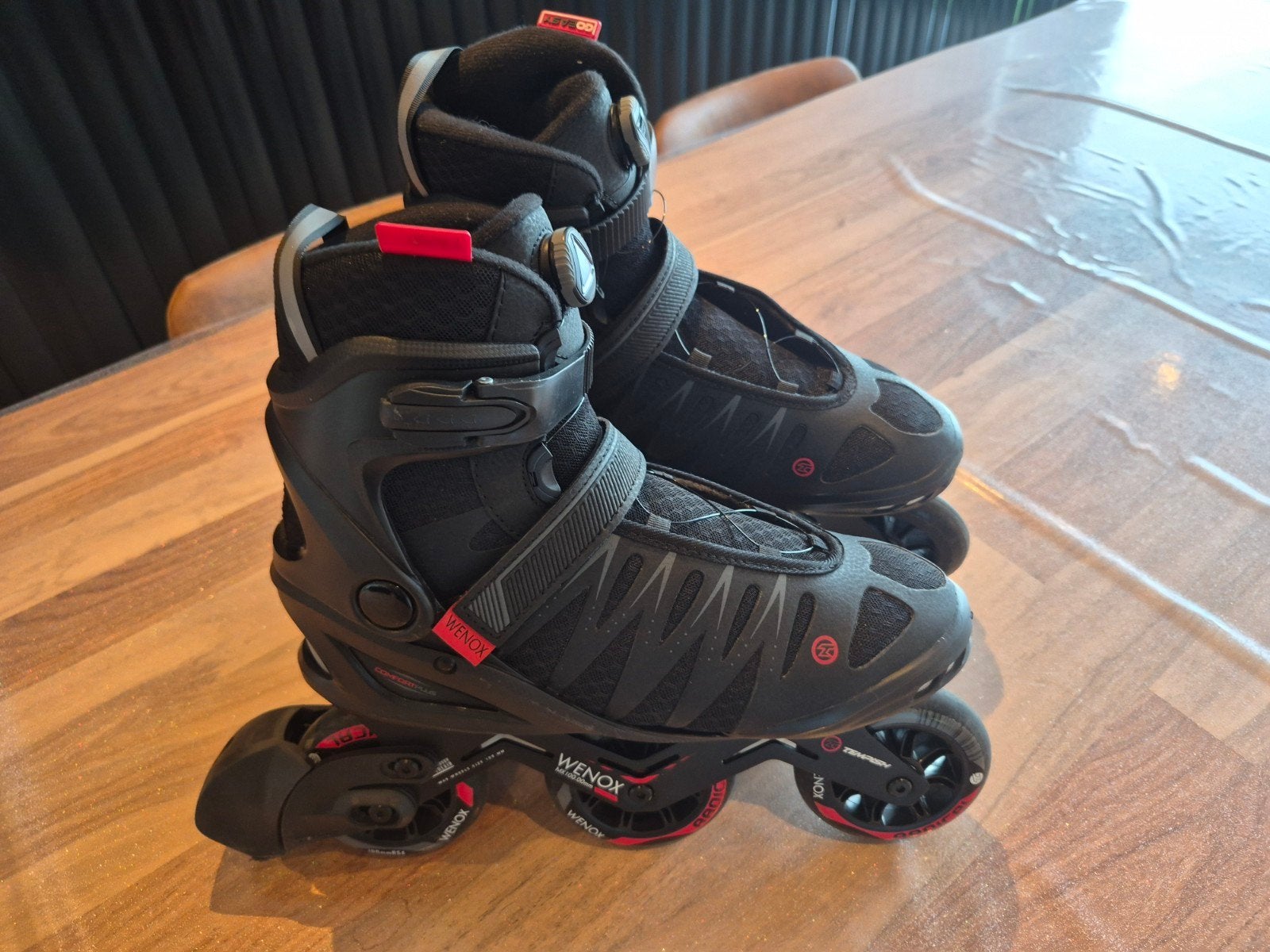 Rollerblades - Maat 45 - Tempish - 3 wielen, Sport en Fitness, Skeelers, Verstelbaar, Heren, Overige typen, Zo goed als nieuw