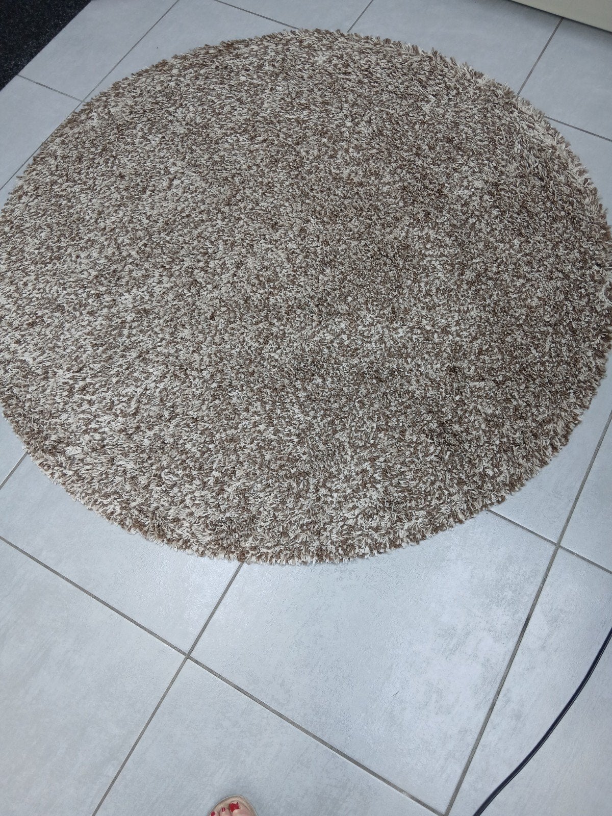 bruinbeige ronde tapijt, Maison & Meubles, 100 à 150 cm, Enlèvement, Utilisé, Beige