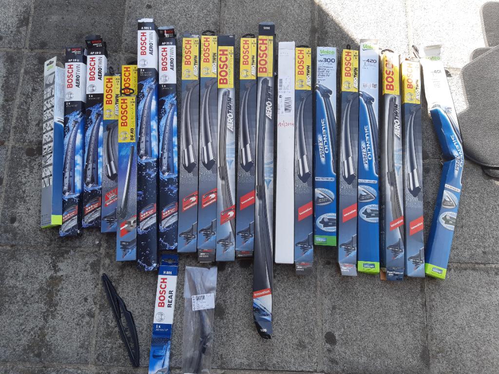 Lot balai essuie-glace Bosch valeo, Enlèvement, Neuf, Audi