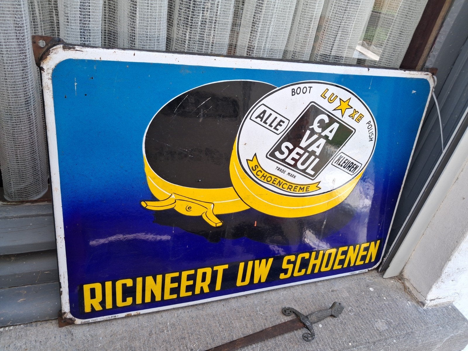 Email bord, Ophalen