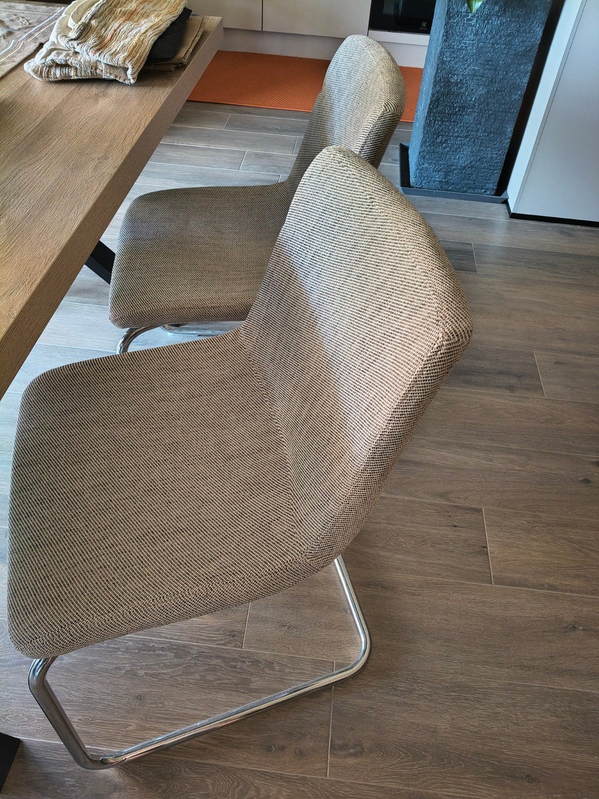 4 chaises de salle à manger, Enlèvement