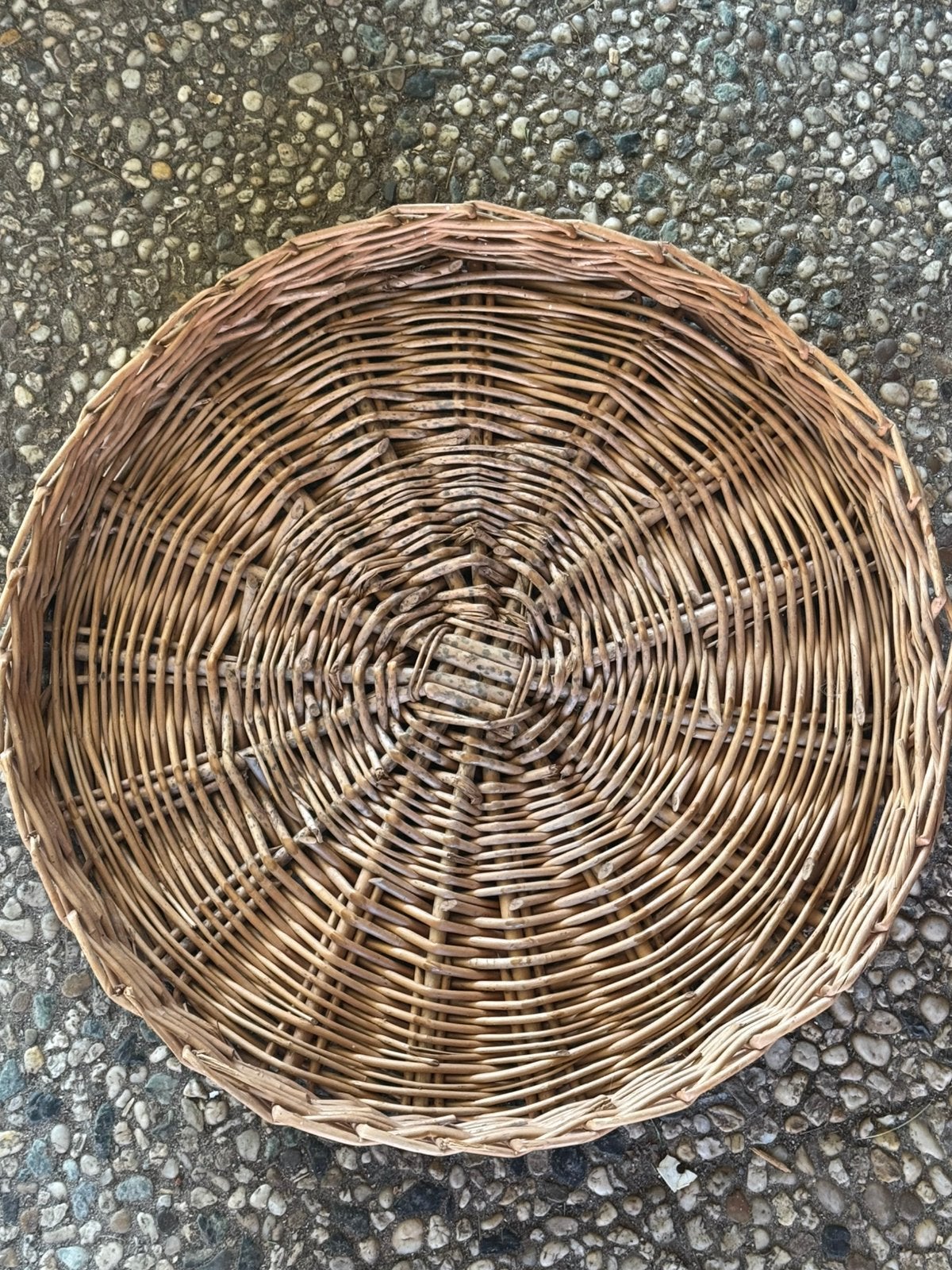 Grote Ronde Rieten Boho Mand 25-30cm, Ophalen, Zo goed als nieuw, Riet, Schaal