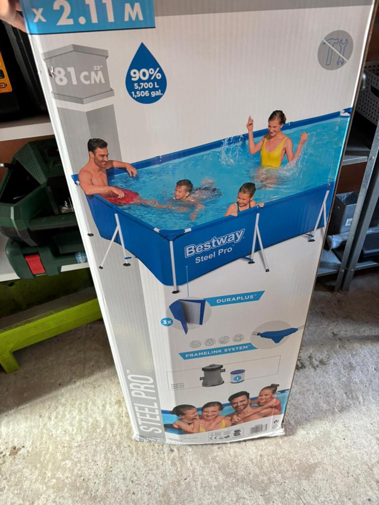 Bestway steel pro zwembad ZONDER pomp, Tuin en Terras, Zwembaden, Ophalen, Zo goed als nieuw