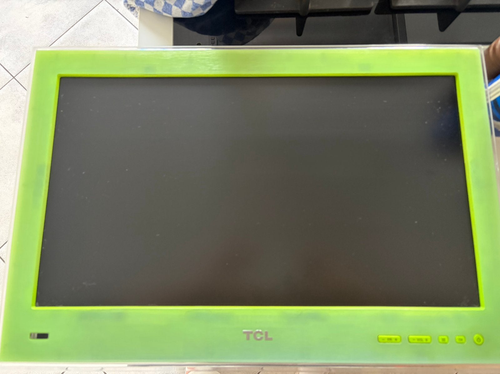 TV TCL 22” – Fonctionne parfaitement, TV, Hi-fi & Vidéo, Enlèvement, Utilisé, LCD, Autres marques