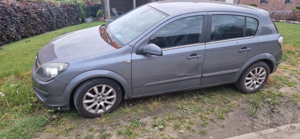Opel astra 1.7 cdti 2005, Argent ou Gris, Achat, Boîte manuelle, 5 portes