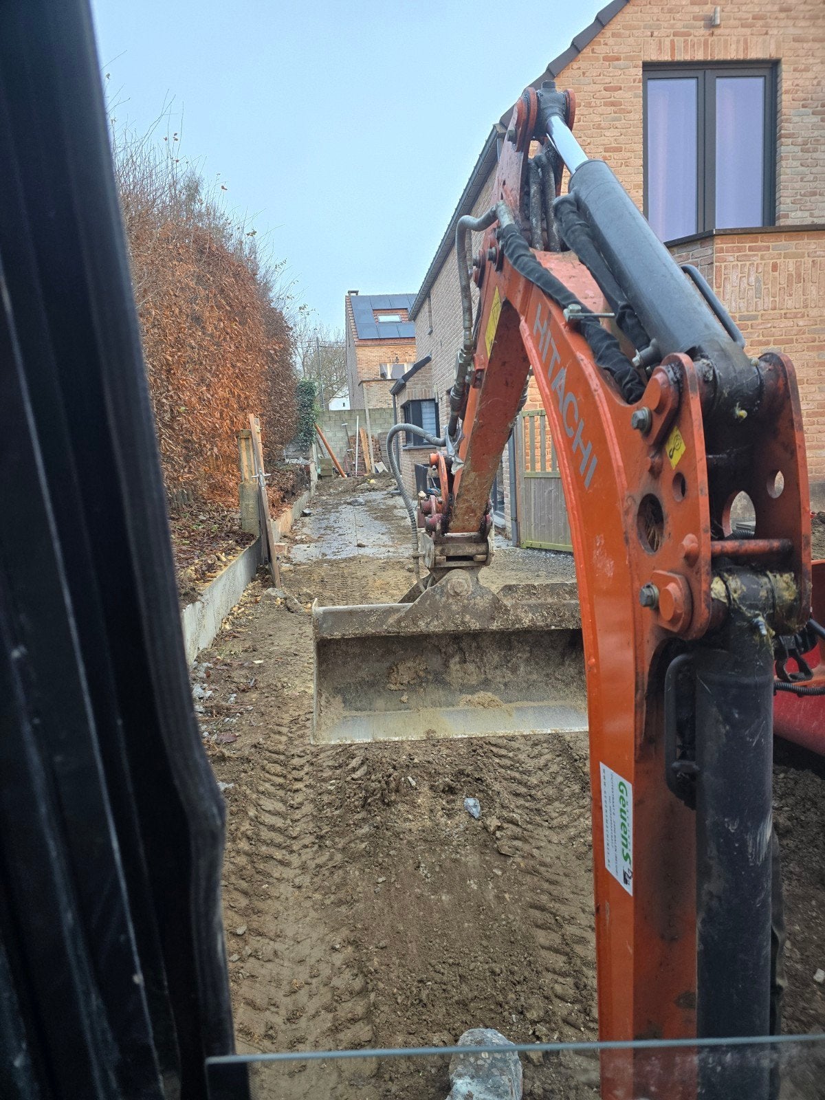 Mini-pelle 2 tonnes avec opérateur – Travaux de terrassement, Services & Professionnels
