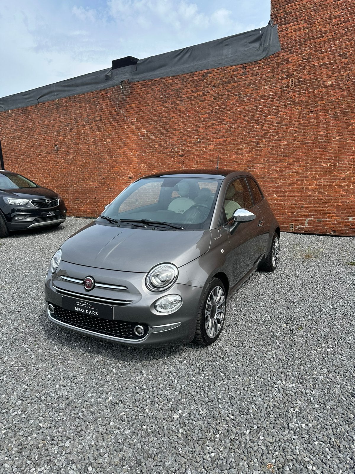 Fiat 500 1.0i Hybrid Dolcevita| PANO, CRUISE, CARPLAY,.., Voorwielaandrijving, 4 zetels, Euro 6, Leder en Stof
