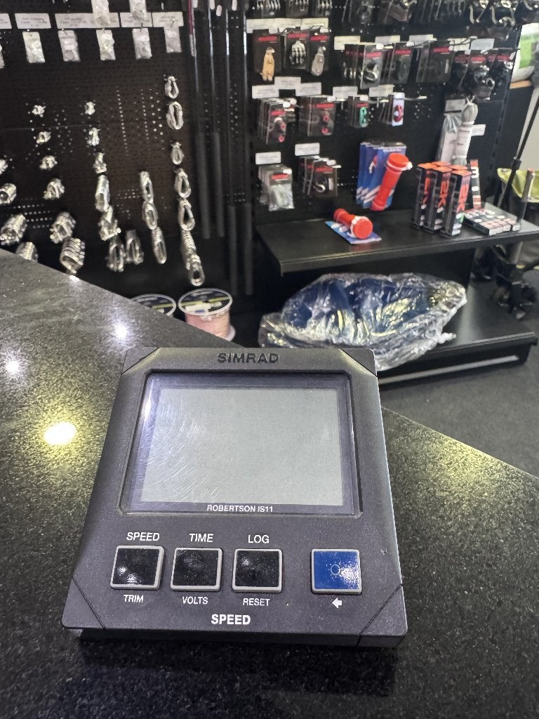 Robertson / Simrad IS11 Speed instrument – gebruikt, Enlèvement, Utilisé, Câble ou Équipement