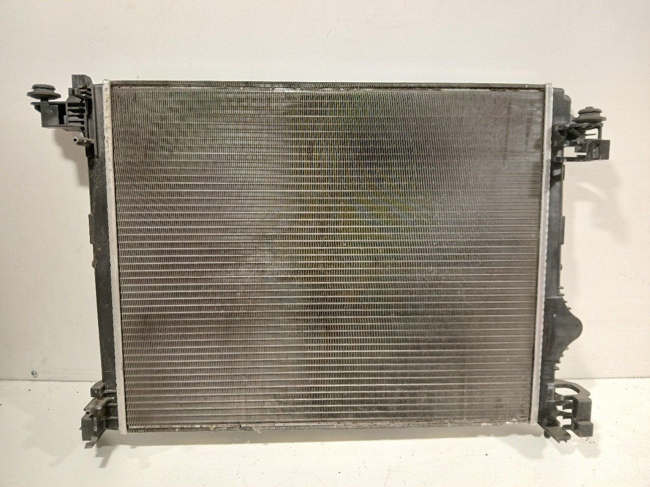 Radiateur Renault Grand Scénic, Onderdelen@venauto.nl, Van der Ven Autorecycling B.V., Gebruikt, Ettenseweg 76, 4706 PB Roosendaal, The Netherlands