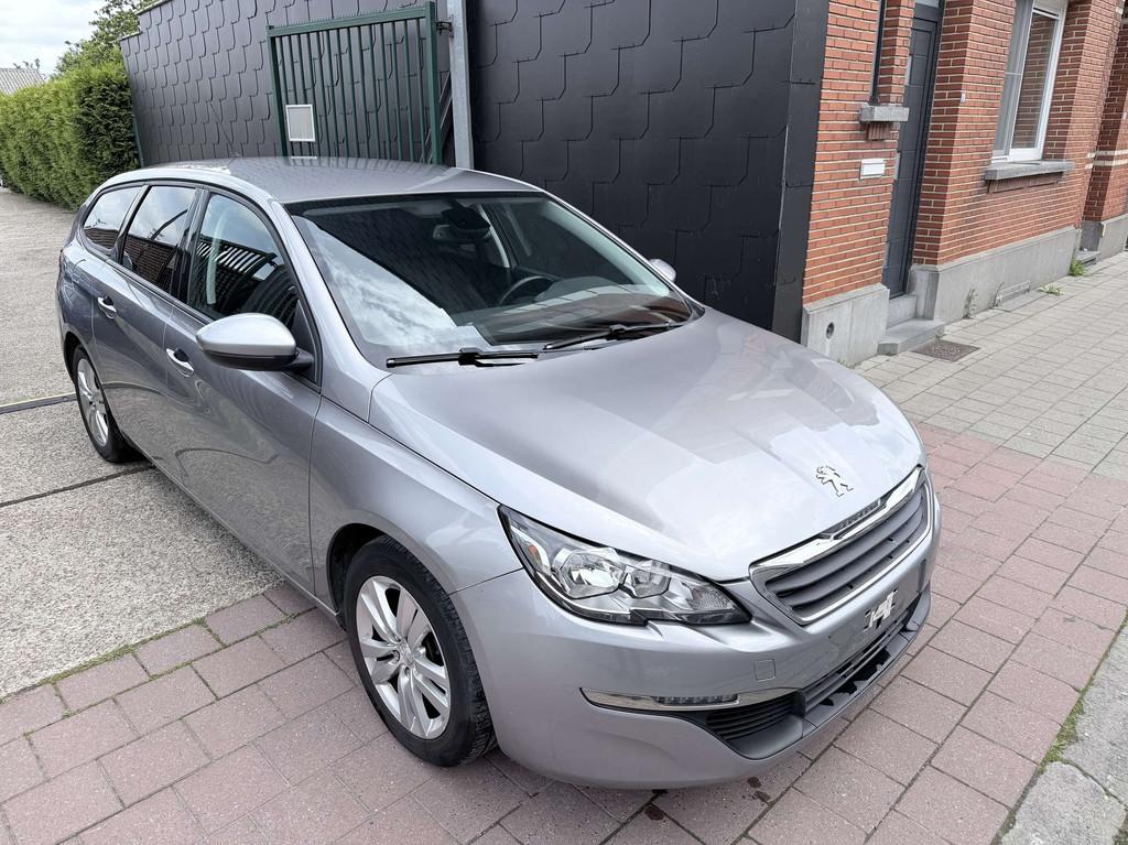 Peugeot 308 SW 1.2i Edition Style | Navi | Cruise | Airco, Auto's, Stof, Gebruikt, Bedrijf, 3 cilinders