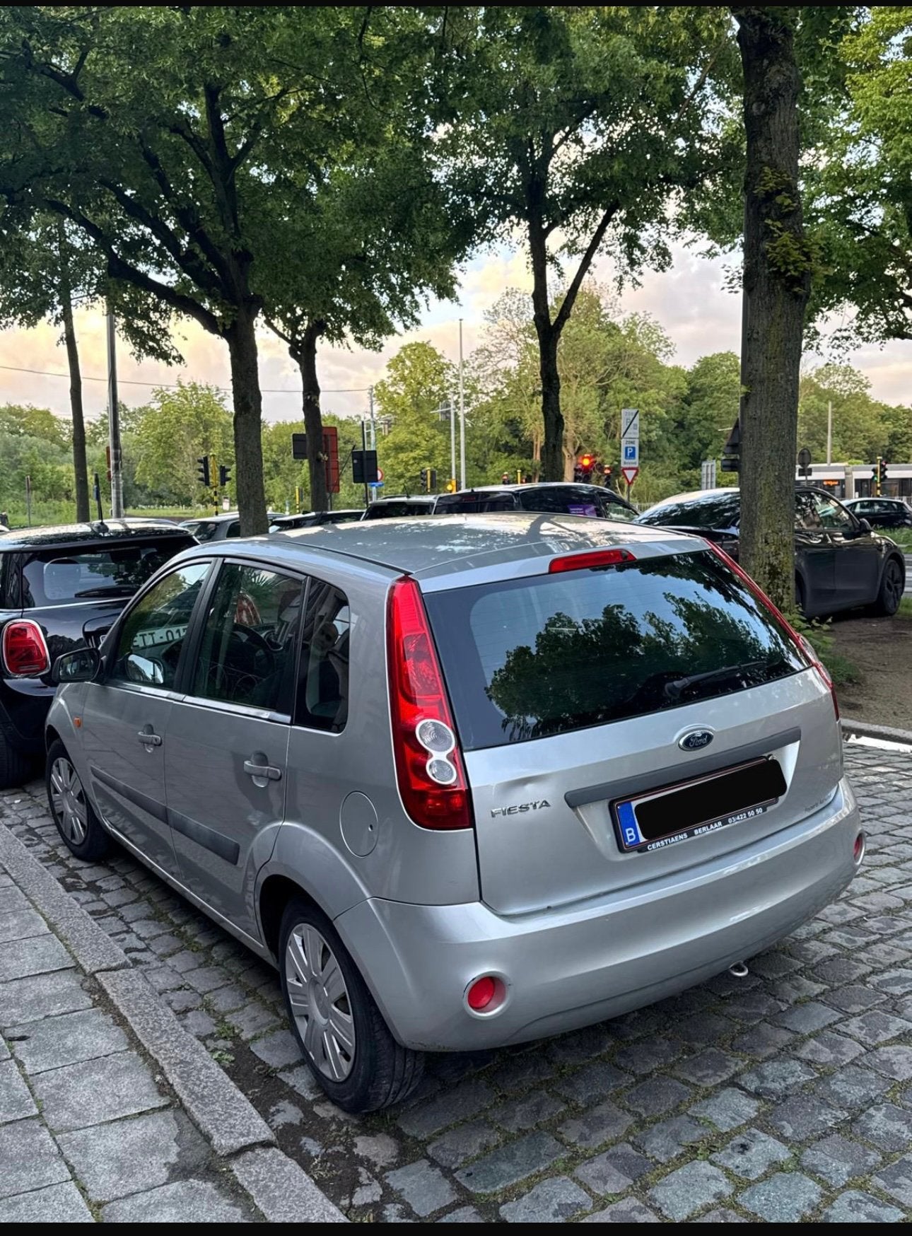 Ford fiesta, Auto's, Ford, Zwart, Bedrijf, Handgeschakeld, 5 deurs