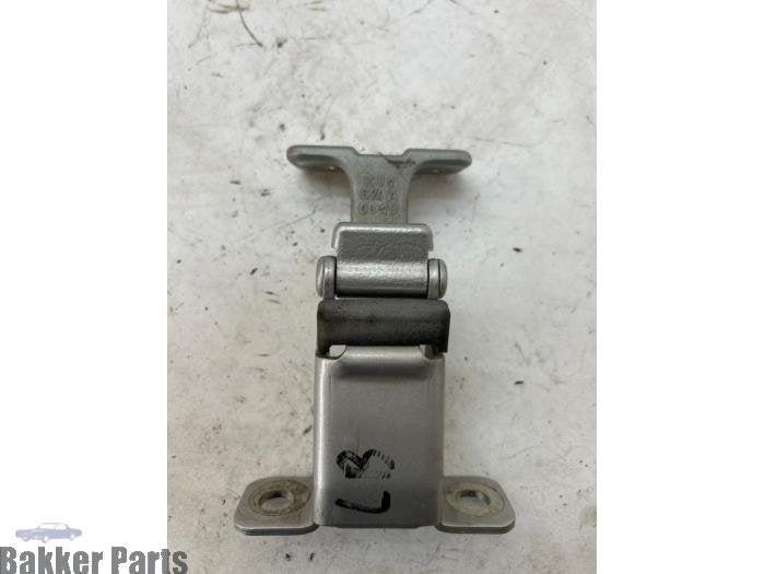 Charnière porte arrière gauche d'un Renault Kangoo, Autos : Pièces & Accessoires, -, Renault, -, 3 mois de garantie
