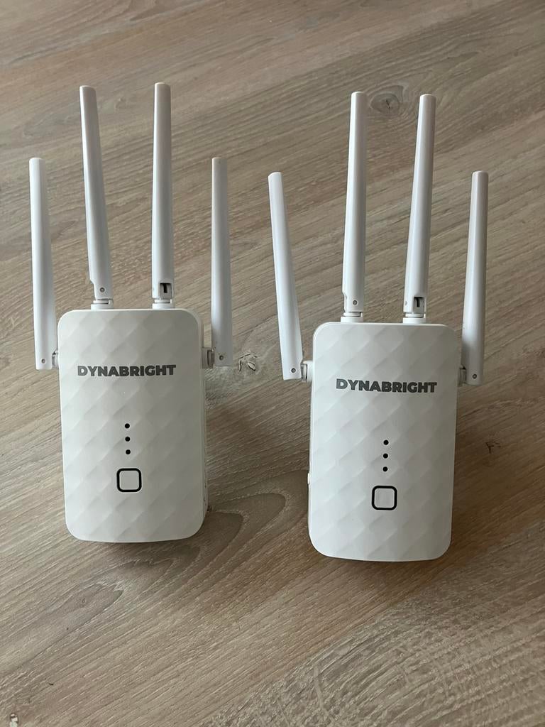 2 wifi versterkers, Enlèvement, Utilisé