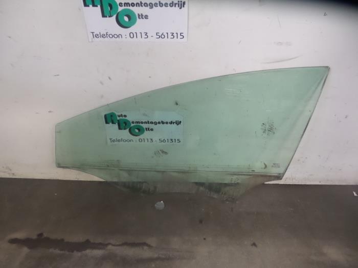 Vitre portière 4portes avant gauche d'un Seat Leon (Leon 05, -, 3 mois de garantie, Utilisé, -