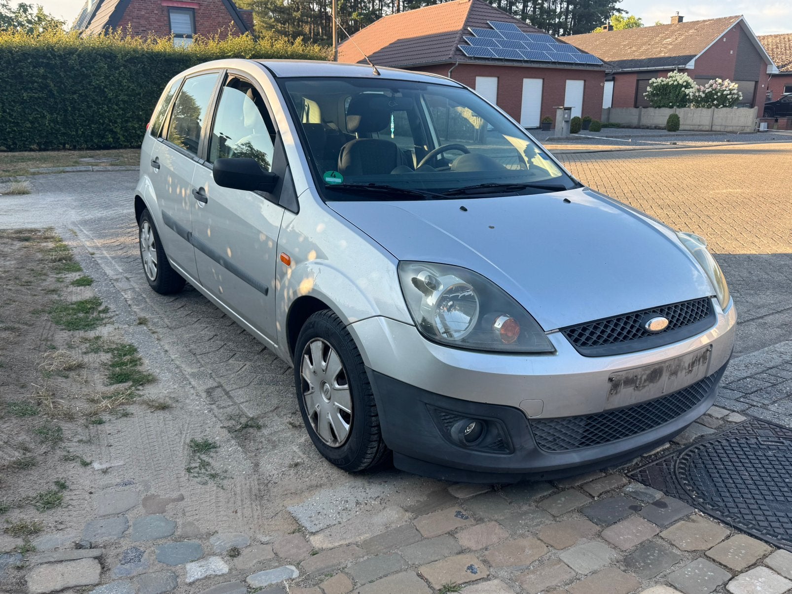 Ford fiesta Gekeurd A/C, Autos, Argent ou Gris, Achat, Boîte manuelle, 1300 cm³
