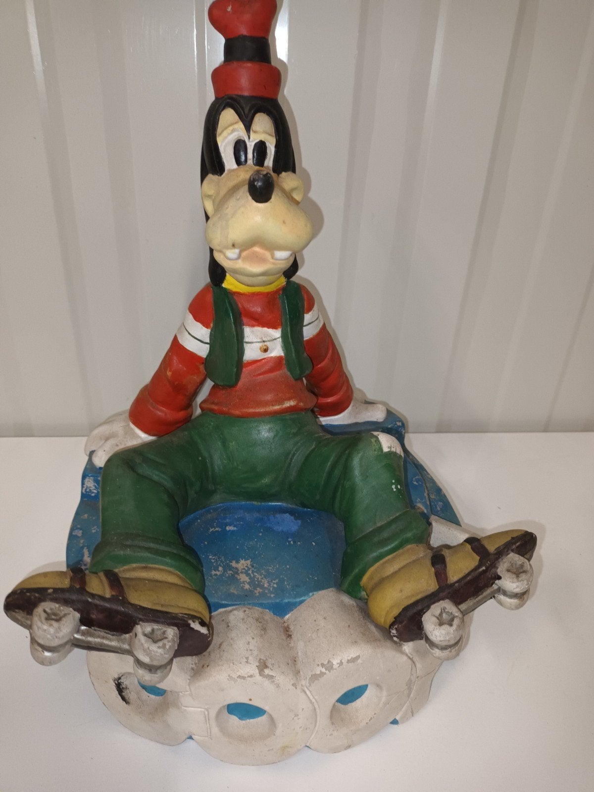 Vintage Disney Beeld Goofy op Rolschaatsen – Demons & Mervei, Verzamelen, Ophalen of Verzenden, ##€, ###, ##€