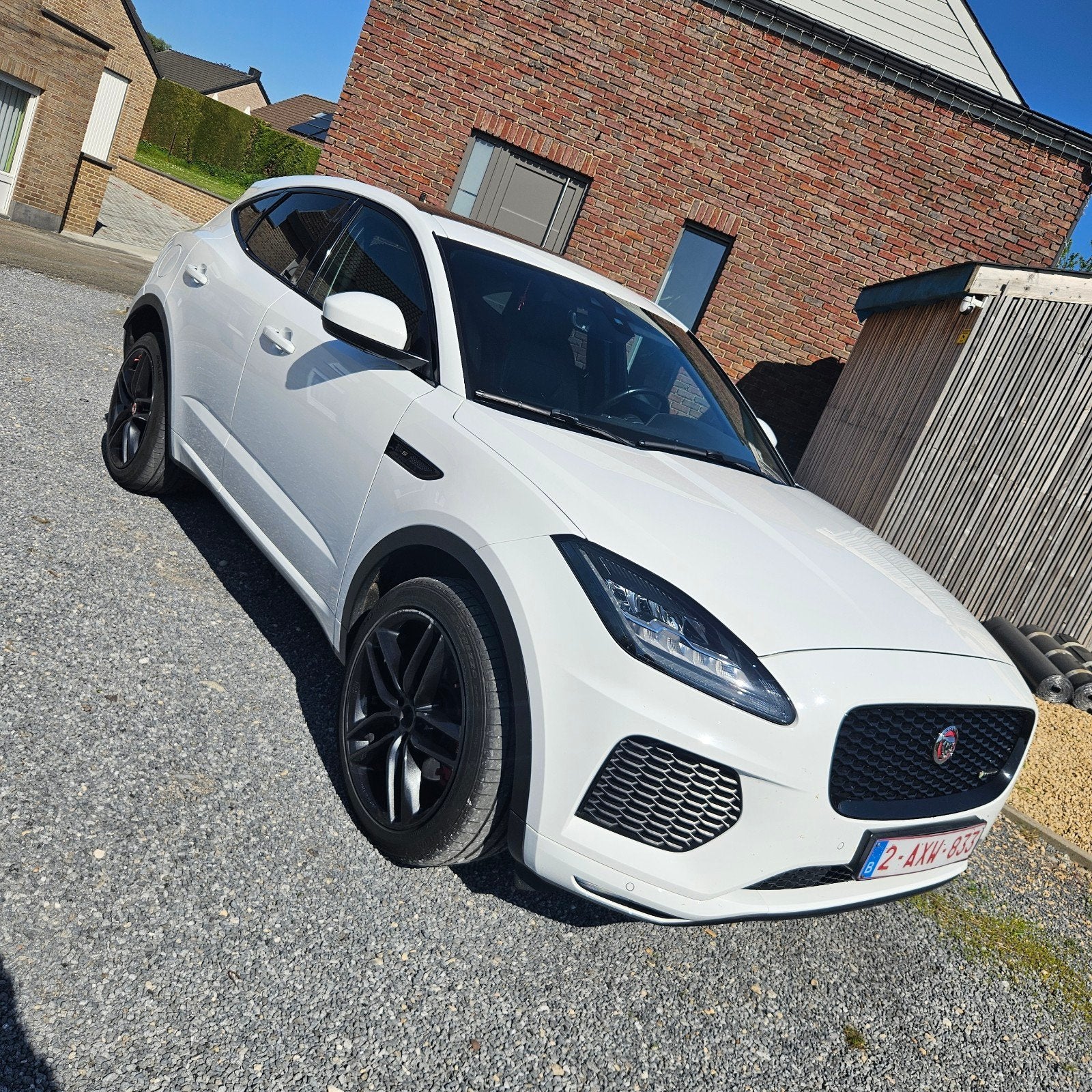 Jaguar E-pace 2.0L 150cv AWD R-Dynamic, Auto's, Lane Keeping Assist, Zwart, Wit, Leder