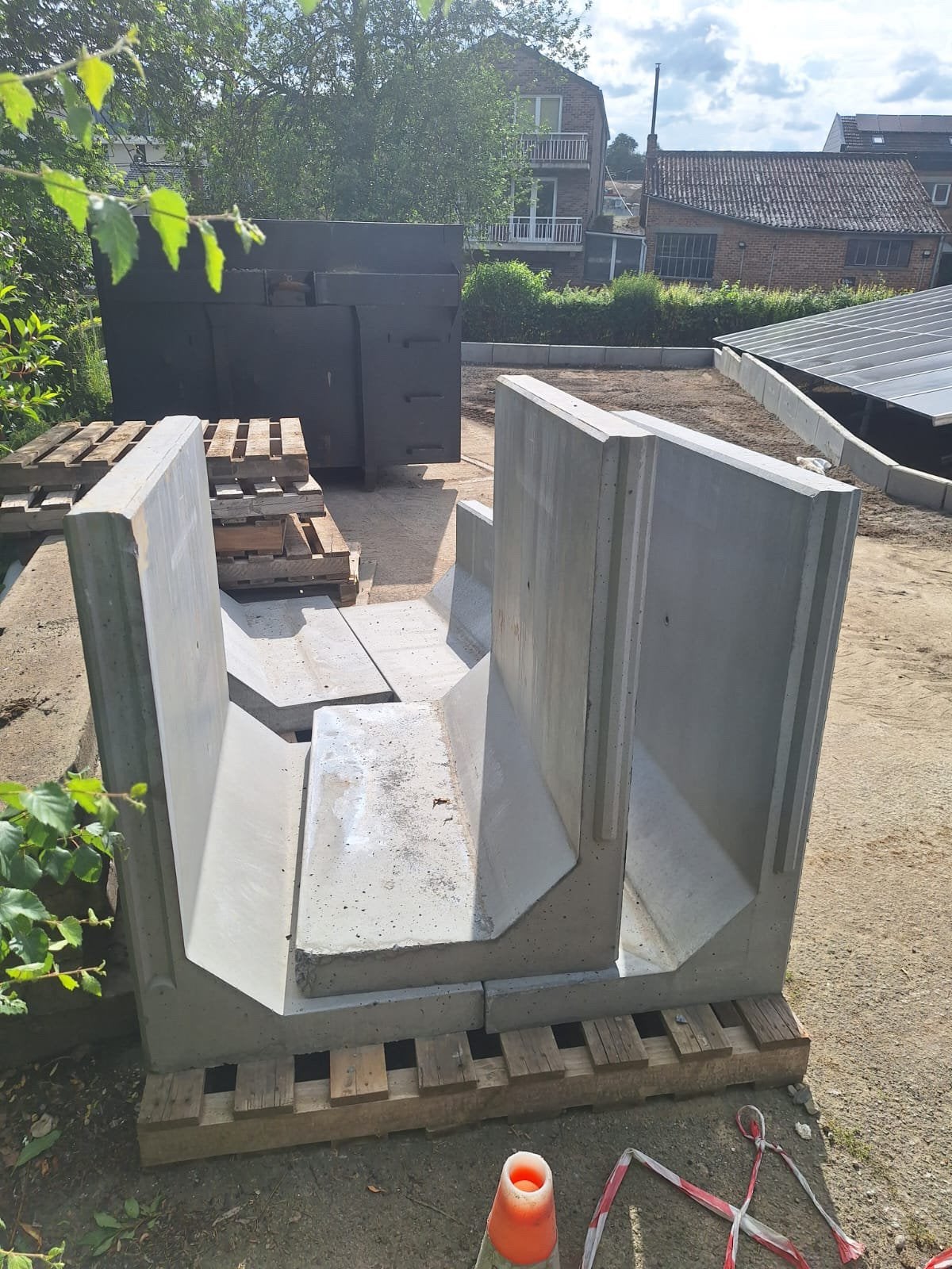 Beton L rillé, Jardin & Terrasse, Pavé & Dalles, Enlèvement, Comme neuf