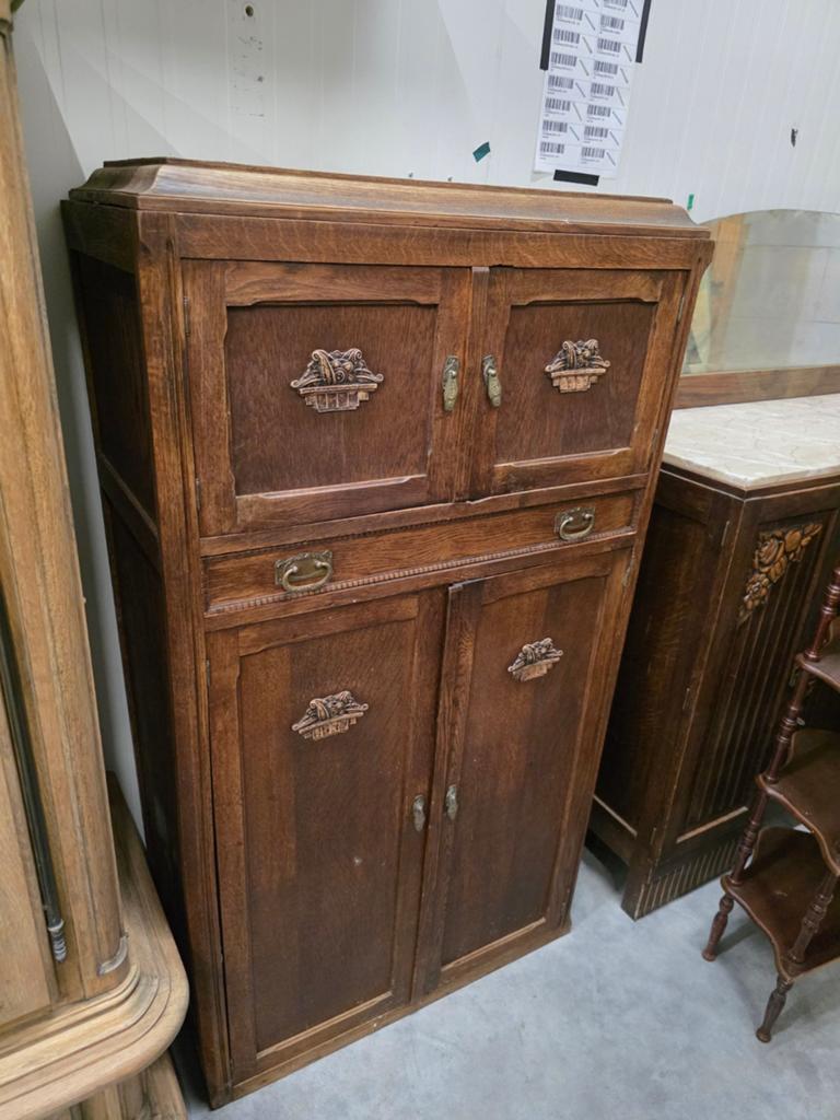 Charmante vintage opbergkast in massief hout, Ophalen