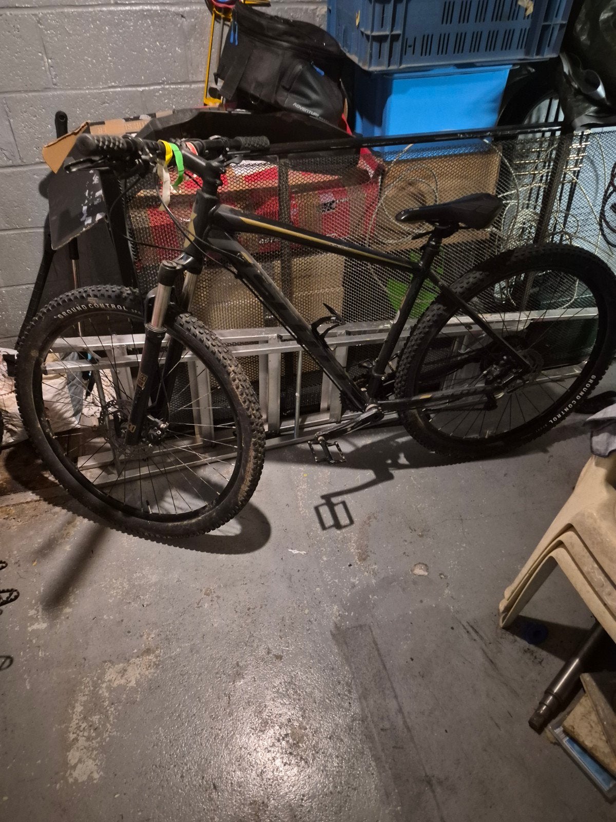 Velo, Vélos & Vélomoteurs, 10 à 15 vitesses, Enlèvement, Utilisé, Frein à disque