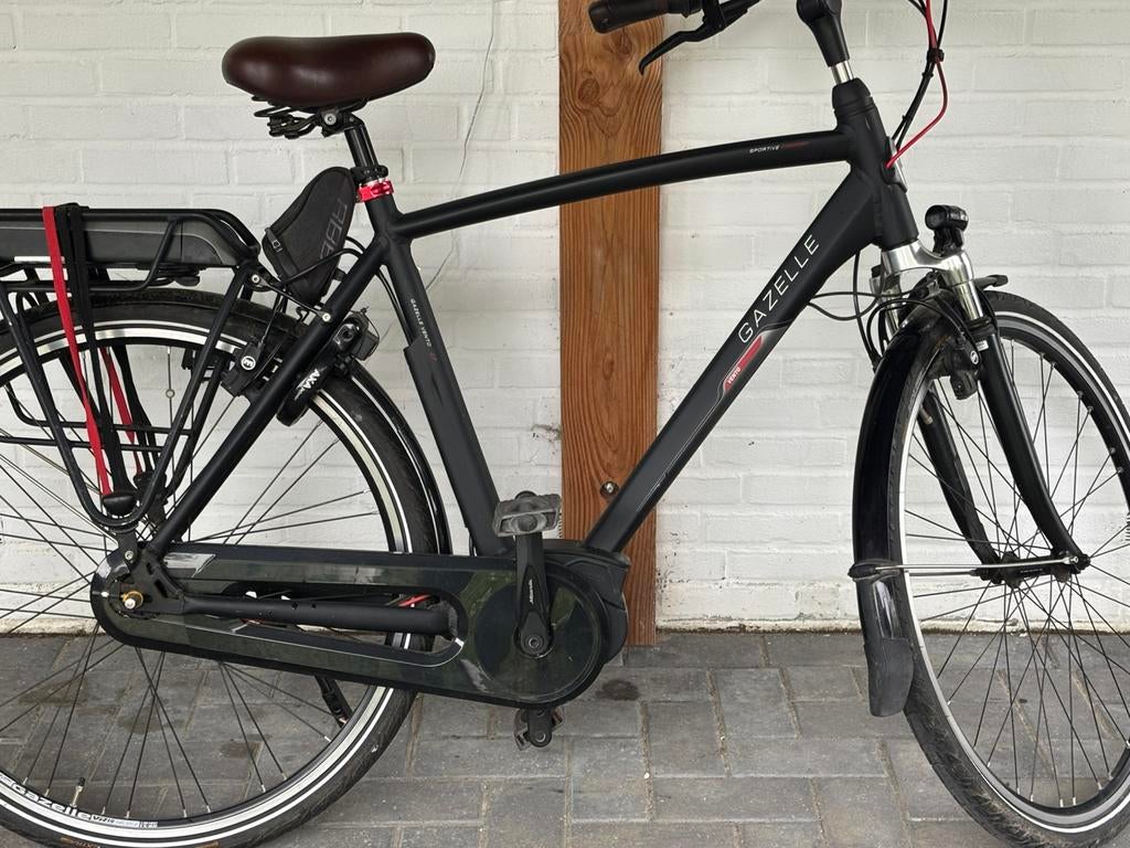 Fiets: Gazelle Vento C7, set van 2 Electrische fietsen, Fietsen en Brommers, Ophalen, Gebruikt, Velgrem, Versnellingen