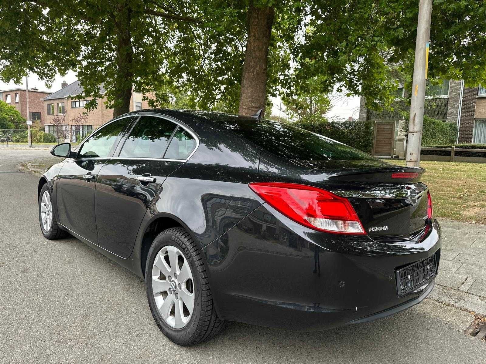 Opel Insignia Voiture de passagers, Achat, Entreprise, Autres carburants, Autre carrosserie