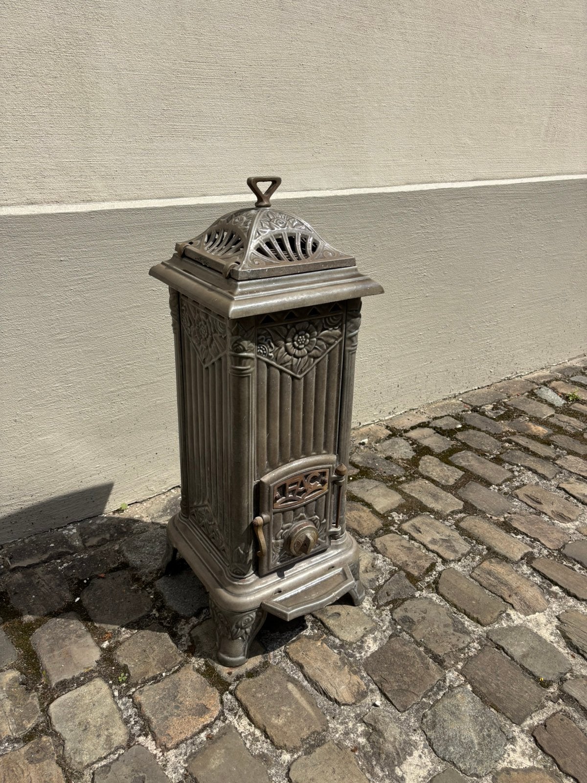 poêle art nouveau en acier émaillé, Maison & Meubles, Poêles, Comme neuf, Autoportant, Poêle à charbon, Bois, Enlèvement