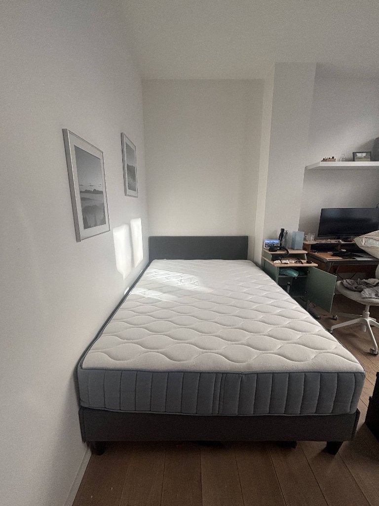 Lit double SÄBÖVIK avec matelas VÅGSTRANDA, Matelas, Enlèvement, 200 cm, Deux personnes