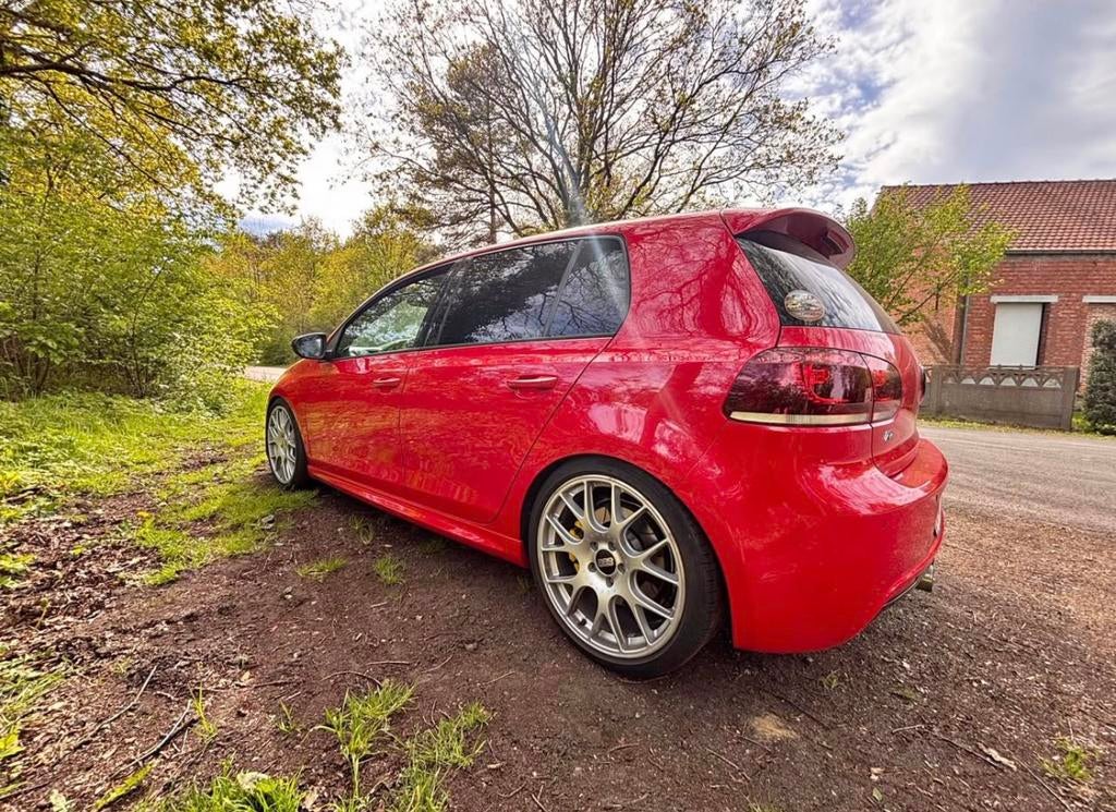 Volkswagen Golf 6R20, Automaat, Achterwielaandrijving, Zwart, Leder