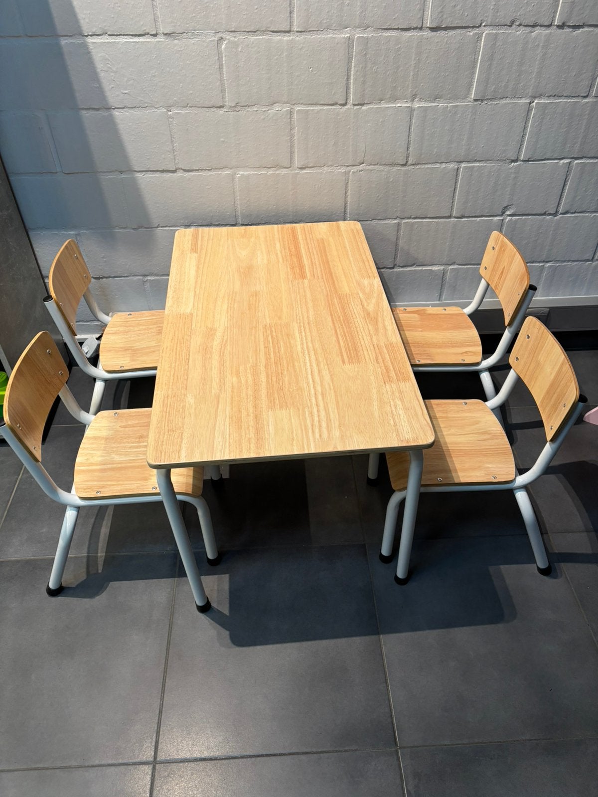 Tafel en stoeltjes kinderen retro, Ophalen, Nieuw