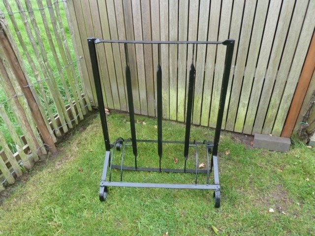 antieke fiets: fietsenrek 4 fietsen mancave winkel oldtimer, Ophalen, Gebruikt