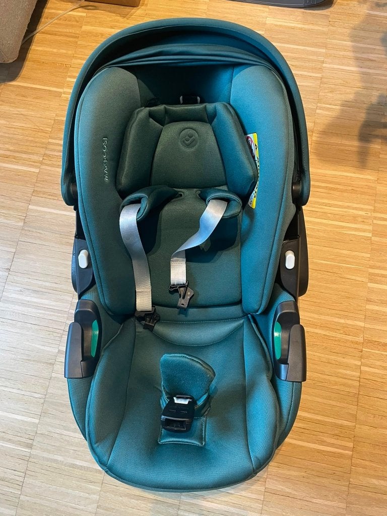 Maxi-Cosi Pebble 360 Groen, Zo goed als nieuw, Maxi-Cosi, Ophalen, 0 t/m 10 kg