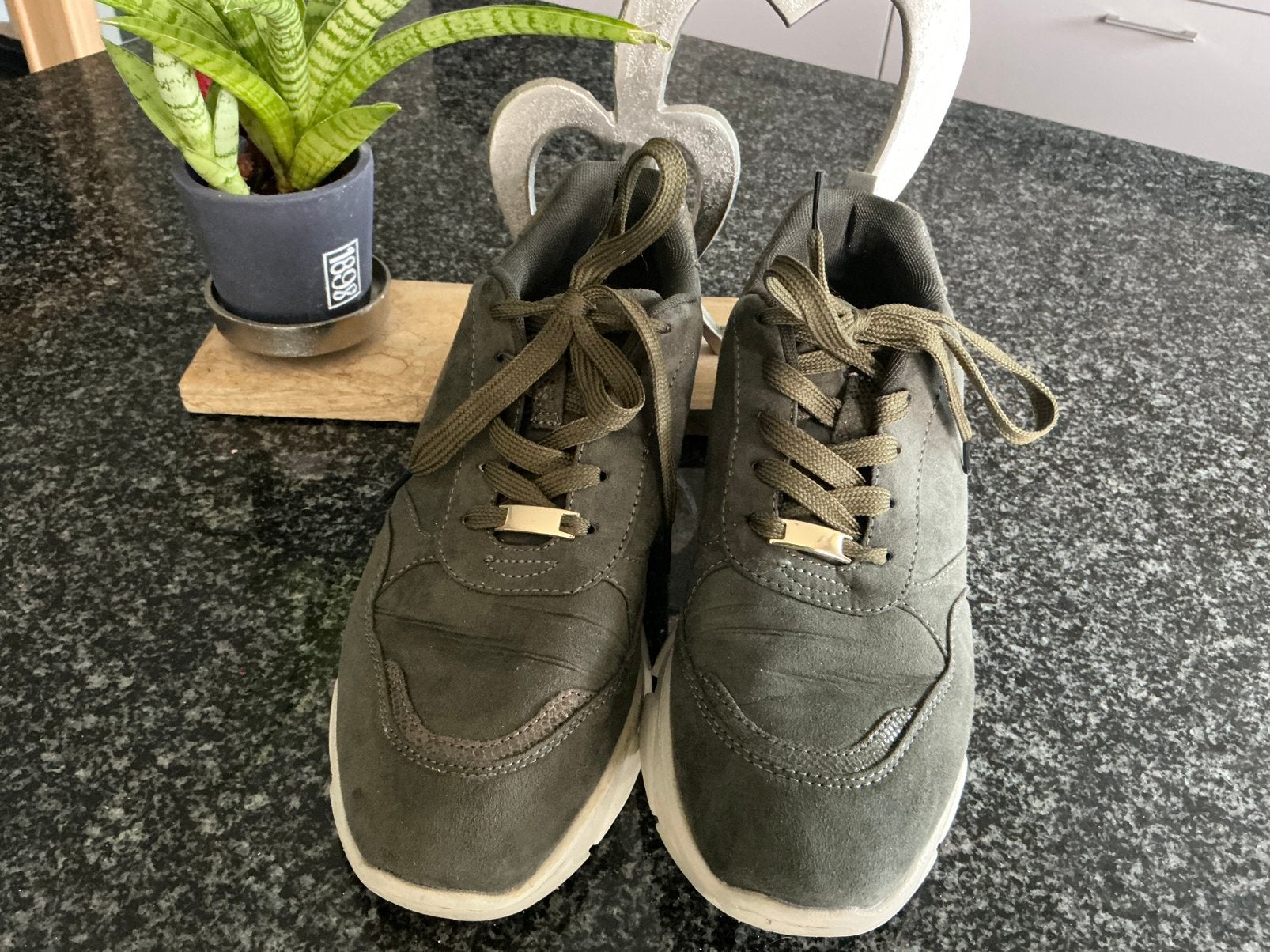Sneakers maat 41, Kleding | Dames, Ophalen of Verzenden, Zo goed als nieuw, Sneakers, Groen