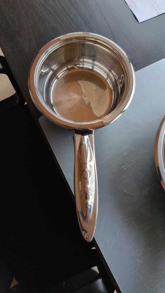 casserole en acier inoxydable - diam intérieur 17cm - 15€, Enlèvement ou Envoi, Comme neuf, Inox, Casserole ou Cocotte-minute
