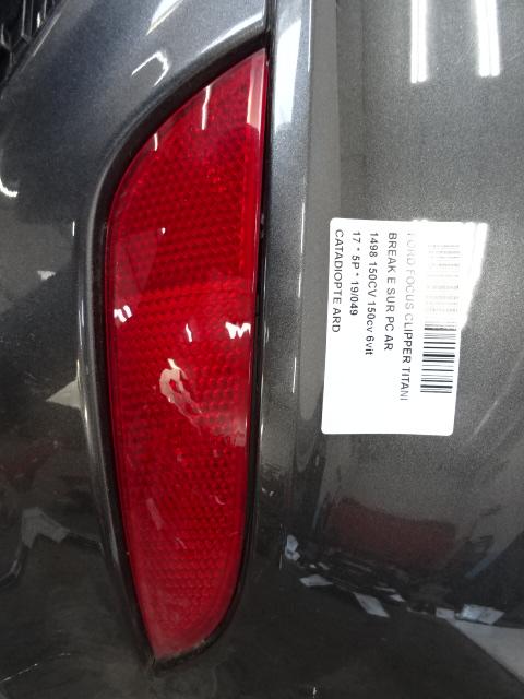 REFLECTOR RECHTS Ford Focus 3 (07-2010/02-2020), Gebruikt, Ford
