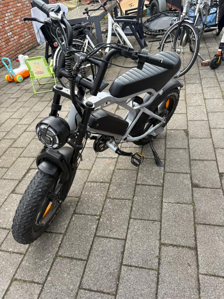 Fatbike V20 Pro 9.0 Nardo Grey, Zo goed als nieuw, 59 cm of meer, 50 km per accu of meer, Ophalen