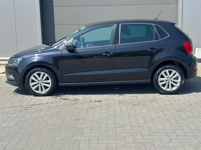 VW Polo benzine, Auto's, Volkswagen, Voorwielaandrijving, Stof, USB, Zwart