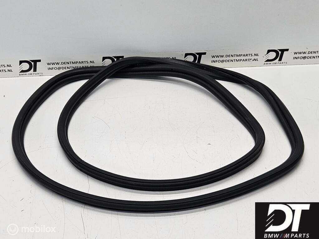 Kofferbakdeksel afdichting BMW E46 M3 CSL 51717899492, Enlèvement ou Envoi, Haillon arrière, Utilisé, BMW