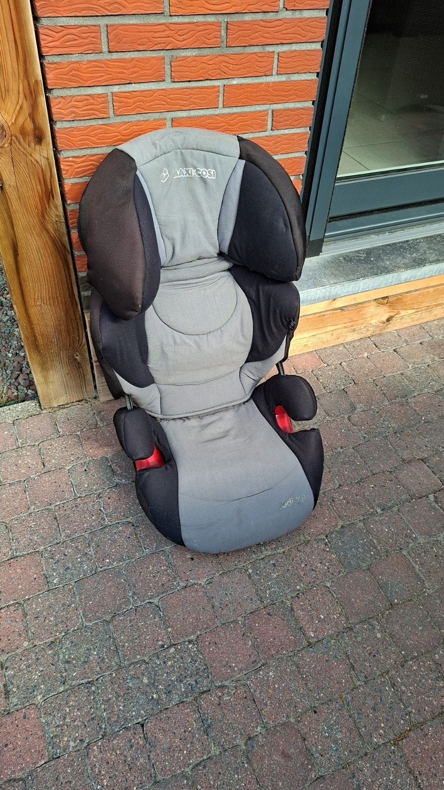 Maxi cosi auto stoel, Ophalen