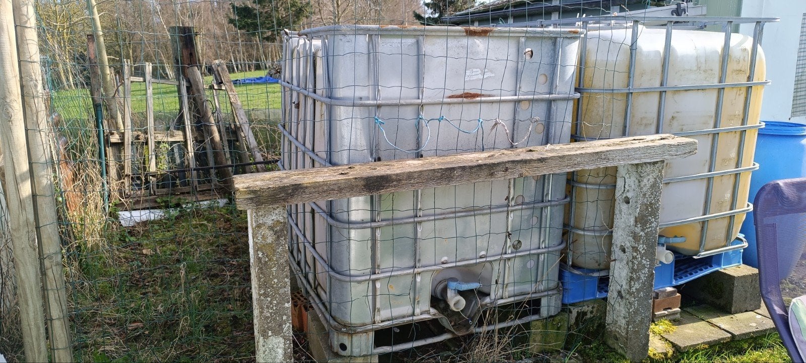 Water vaten van 1000l voor 50€ per stuk, Tuin en Terras, Tuinhekken en Hekwerk, Ophalen