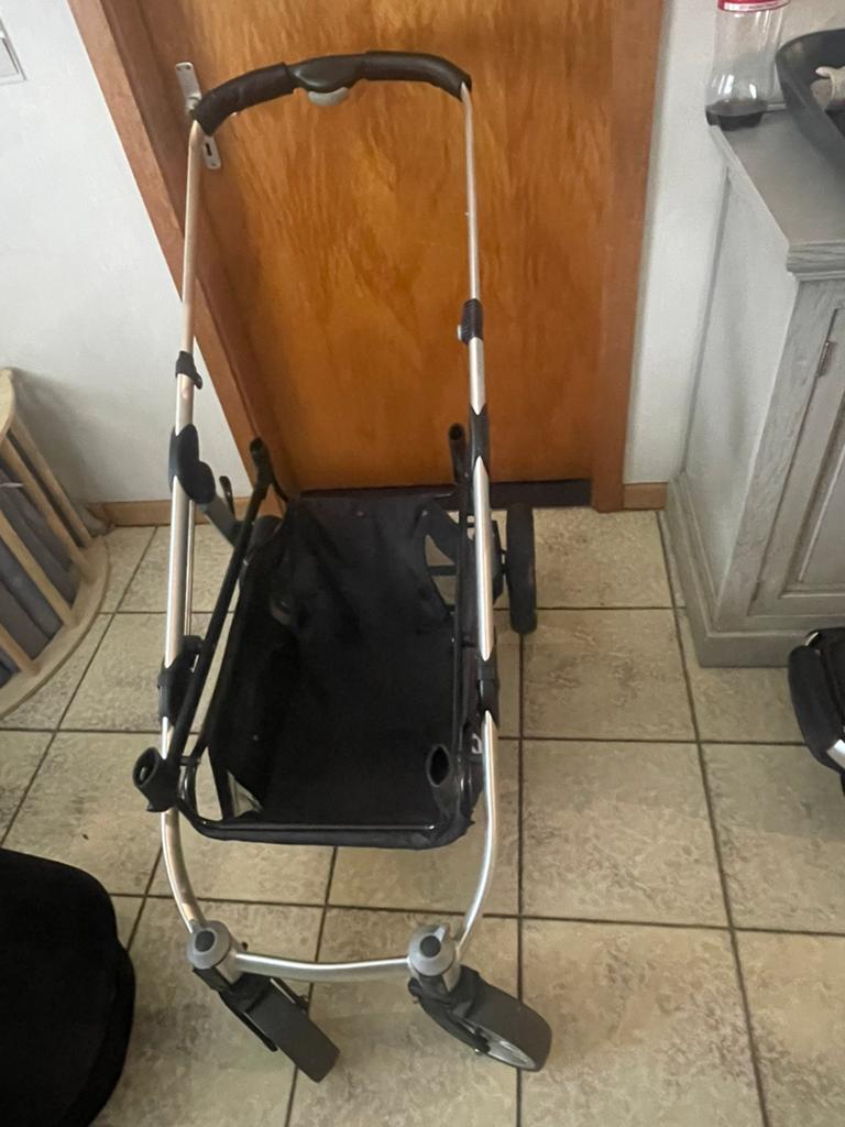 Topmark duo buggy, Kinderen en Baby's, Buggy's, Ophalen, Zo goed als nieuw