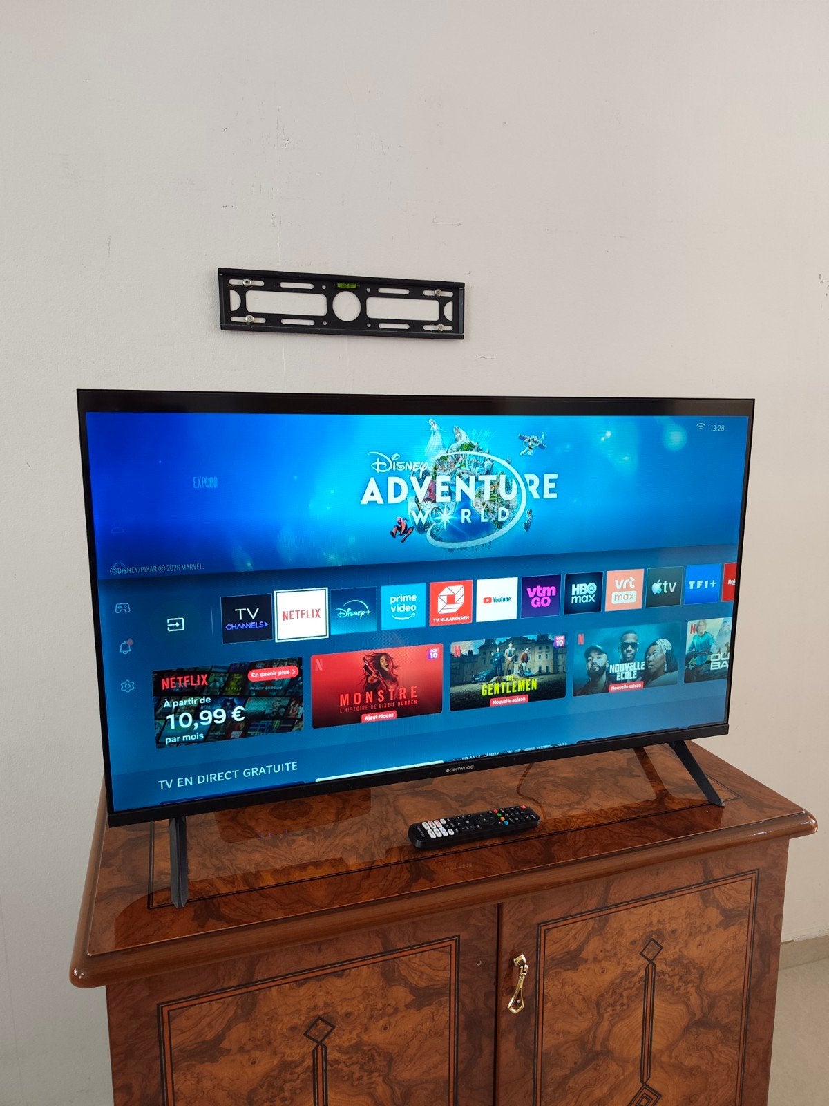 Smart Tv Connectée 106 cm / WiFi, Enlèvement ou Envoi, Smart TV