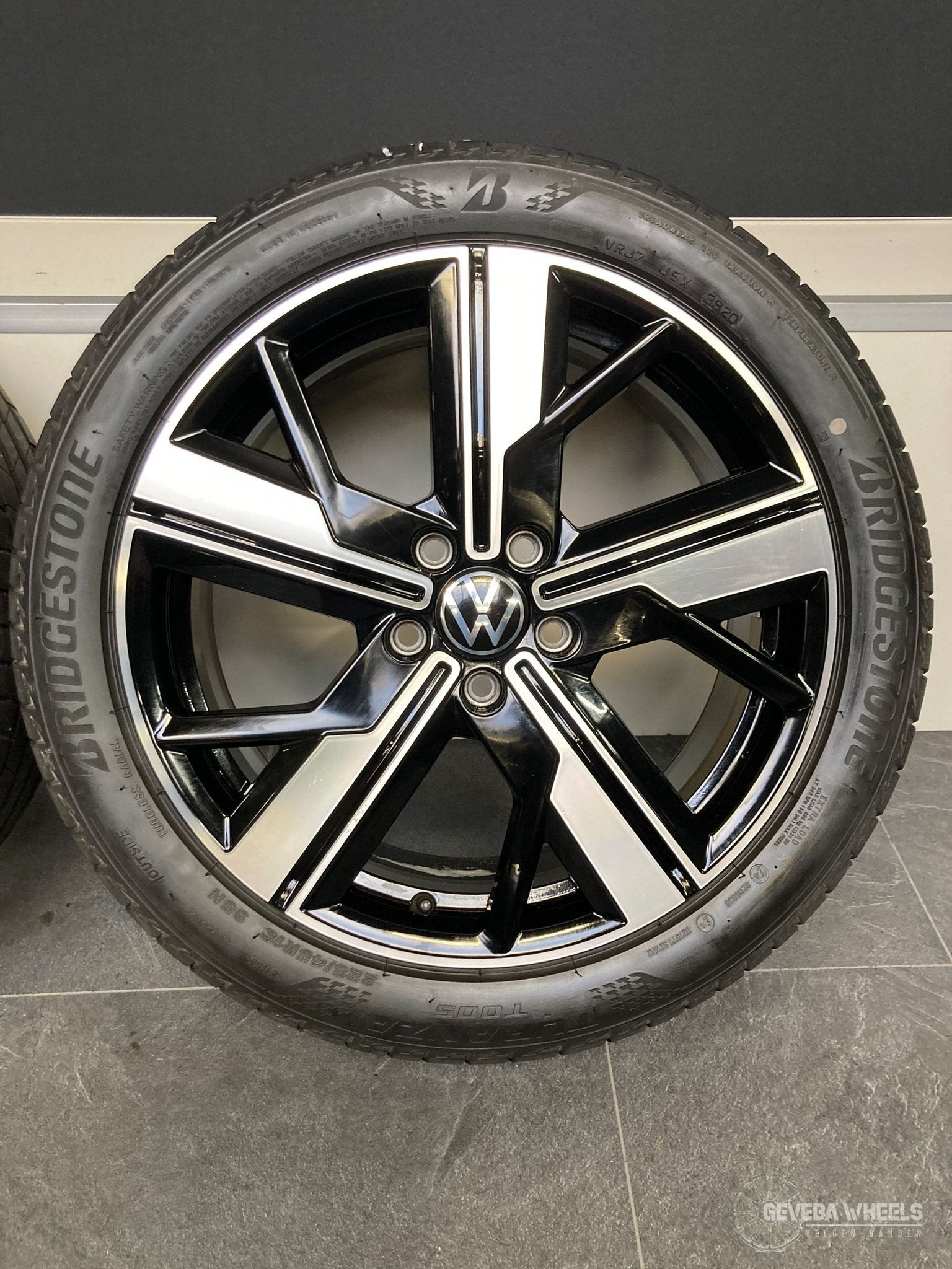 18” originele Volkswagen Caddy V velgen + banden 5x112   2K7, Pneus et Jantes, Pneus été, 18 pouces, Utilisé