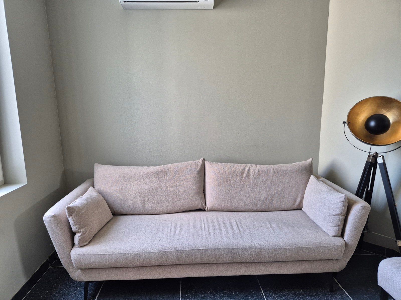 Mooie zitbank goed als nieuw, Huis en Inrichting, Zetels | Complete zithoeken, Ophalen, Zo goed als nieuw, Kunststof, Modern