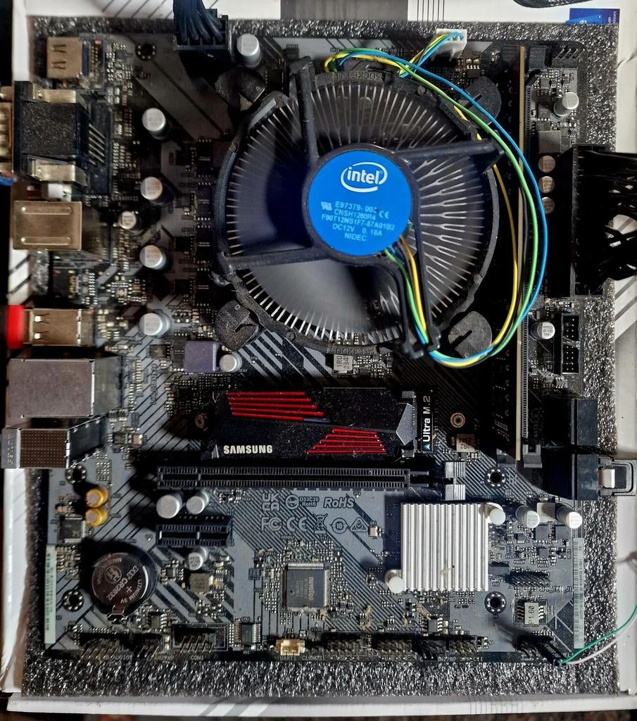 PC Testbench (Mobo) +processeur Intel de 10e génération + 8, Enlèvement ou Envoi, 8 GB, Comme neuf, 4 Ghz ou plus