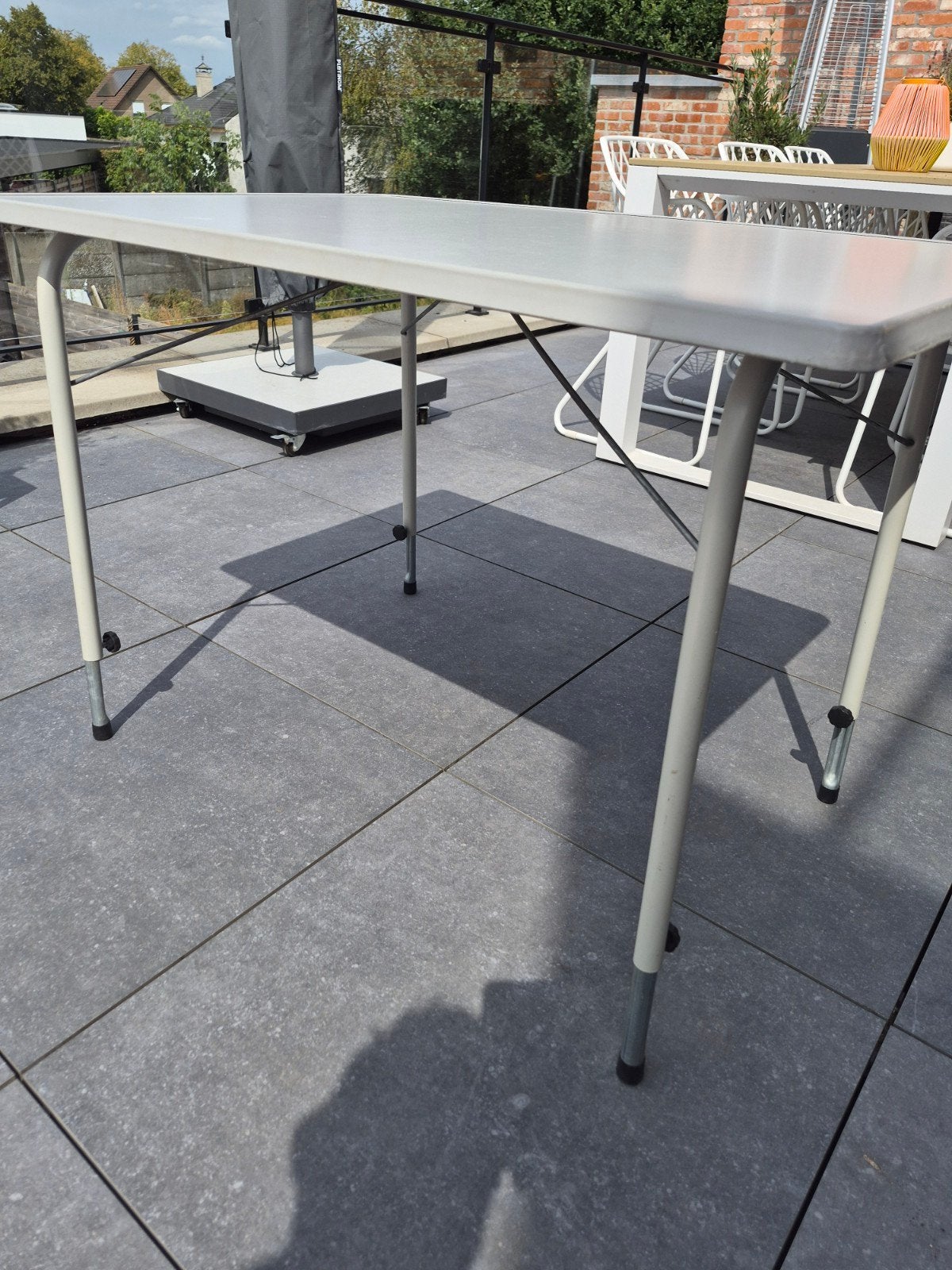 verstelbare campeertafel dukdalf, Caravans en Kamperen, Kampeeraccessoires, Ophalen