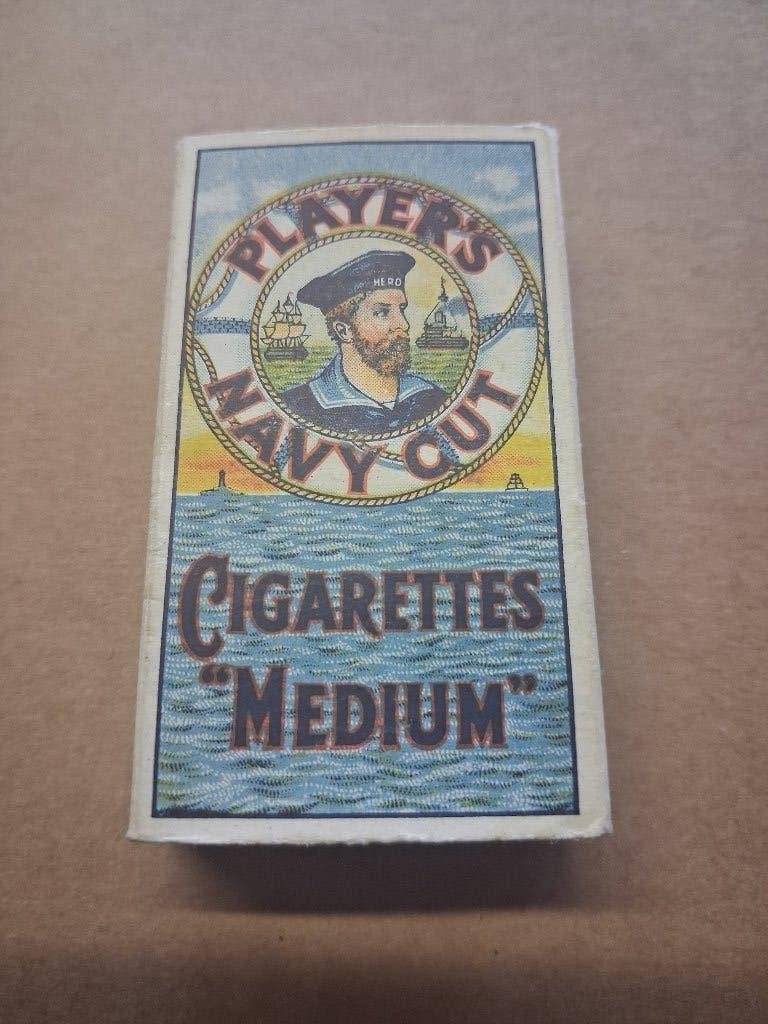 cigarettes PLAYERS NAVY CUT, Collections, Enlèvement ou Envoi, Comme neuf, Panneau publicitaire